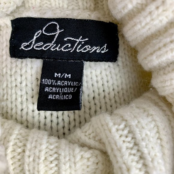 2/$25 - VINTAGE 90s-Y2K Seductions Cable Knit Short Sleeve Turtleneck - Picture 6 of 7